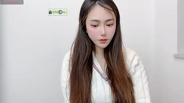 Snapshot of LIsha--170 chatting on 01/21/25, 09:24 LIsha--170 online show from 01/21/25, 09:24