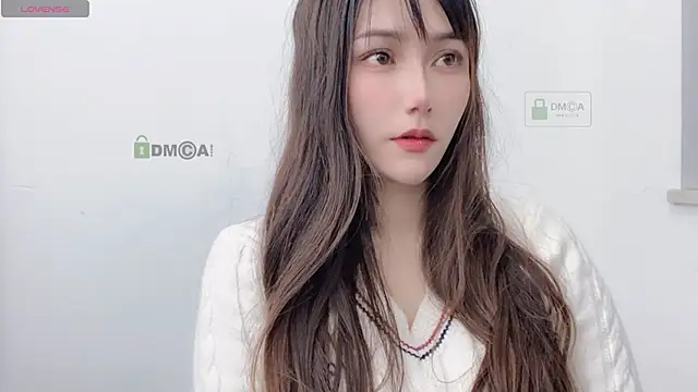 Snapshot of LIsha--170 chatting on 02/24/25, 11:43 LIsha--170 online show from 02/24/25, 11:43