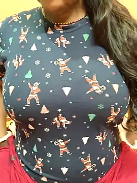 Snapshot of CUTE_SOPHIA- chatting on 01/18/26, 10:57 CUTE SOPHIA- online show from 01/18/26, 10:57