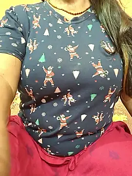 Snapshot of CUTE_SOPHIA- chatting on 02/12/26, 11:11 CUTE SOPHIA- online show from 02/12/26, 11:11