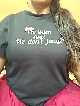 Snapshot of CUTE_SOPHIA- chatting on 03/01/26, 07:49 CUTE SOPHIA- online show from 03/01/26, 07:49