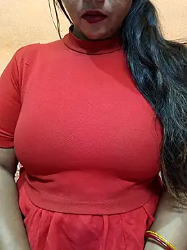 Snapshot of CUTE_SOPHIA- chatting on 03/06/26, 01:13 CUTE SOPHIA- online show from 03/06/26, 01:13