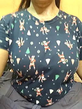 CUTE SOPHIA- online show from 06/25/26, 05:12