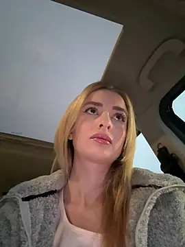 EvieEvans online show from 12/29/24, 03:46