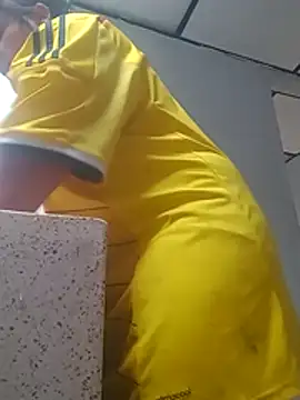 stefanie010 online show from 01/11/25, 09:46