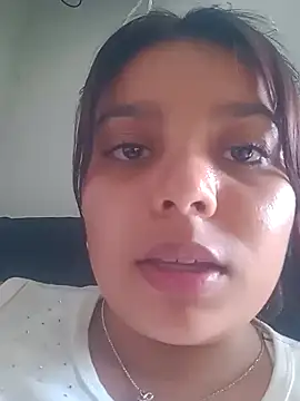 stefanie010 online show from 01/29/25, 06:39