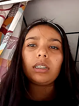 stefanie010 online show from 02/16/25, 06:43