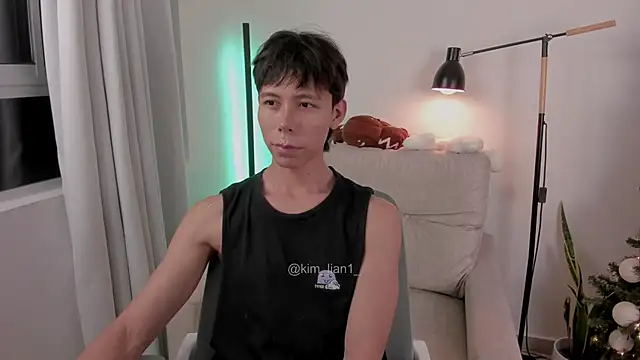 kim lian21 online show from 12/14/25, 10:42