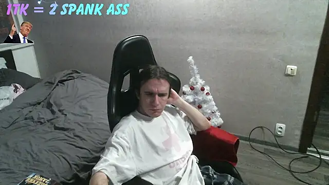 Snapshot of izilizi_23 chatting on 02/14/26, 07:10 izilizi 23 online show from 02/14/26, 07:10