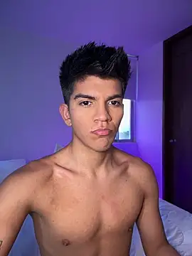 santiago 01 online show from 02/04/25, 10:55