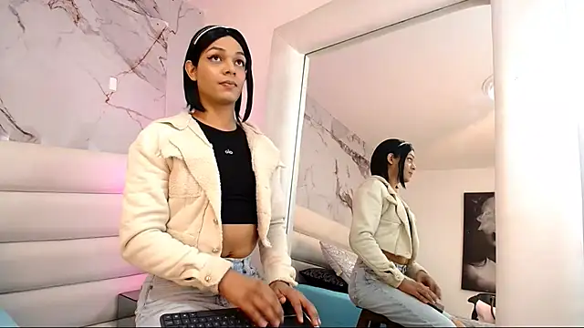 emily lady20 online show from 05/29/26, 01:09