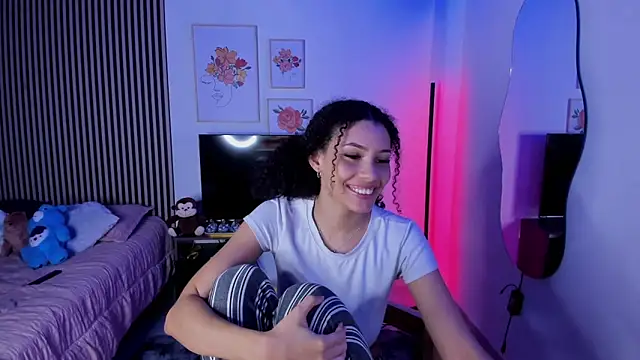 LillyDolls23 online show from 02/09/25, 01:44