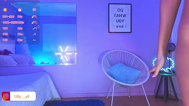 LillyDolls23 online show from 02/23/25, 02:35