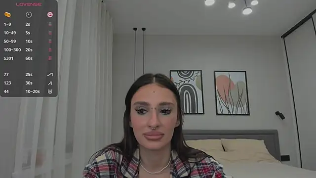 Snapshot of xxnadya chatting on 01/04/25, 01:53 xxnadya online show from 01/04/25, 01:53