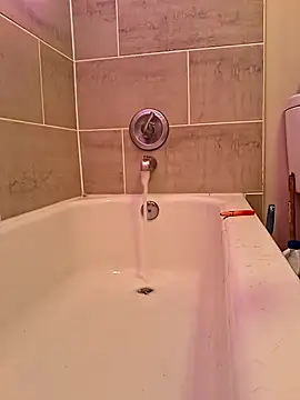 chillmfrs online show from 10/31/25, 03:51