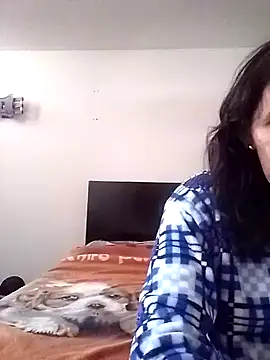 Cameron puppy online show from 10/28/25, 06:32