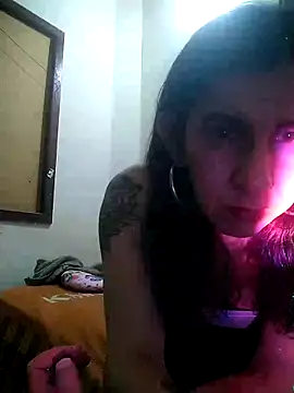 Snapshot of Cameron_puppy chatting on 02/17/26, 11:22 Cameron puppy online show from 02/17/26, 11:22