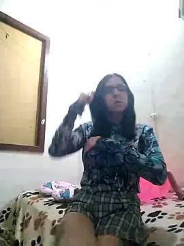 Snapshot of Cameron_puppy chatting on 02/27/26, 07:30 Cameron puppy online show from 02/27/26, 07:30