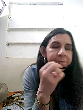 Snapshot of Cameron_puppy chatting on 03/09/26, 05:11 Cameron puppy online show from 03/09/26, 05:11