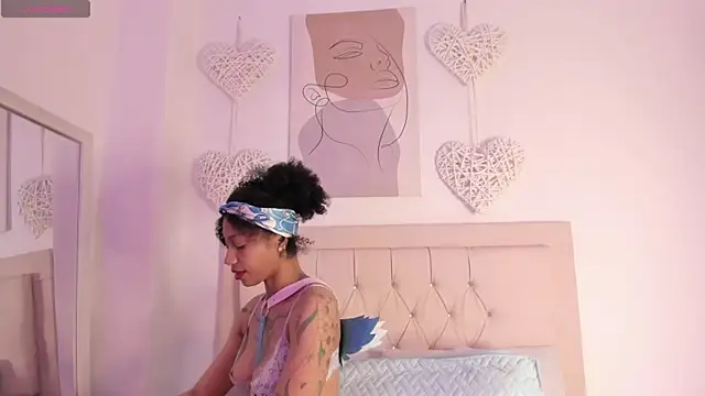 daiana curly online show from 02/26/25, 12:58