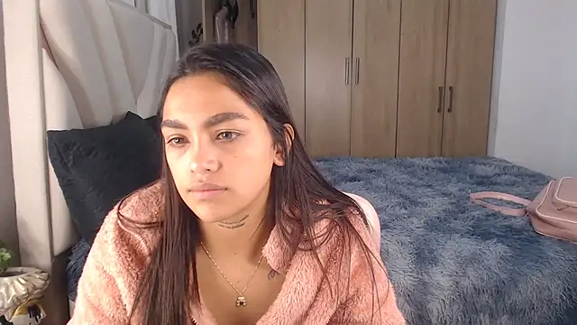 Snapshot of fairylatin222 chatting on 03/12/25, 12:31 fairylatin222 online show from 03/12/25, 12:31