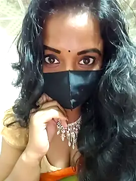 Snapshot of Dil-Ka-Radhika chatting on 10/17/25, 02:37 Dil-Ka-Radhika online show from 10/17/25, 02:37