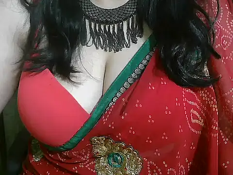 Snapshot of rehana_housewife chatting on 04/29/26, 06:28 rehana housewife online show from 04/29/26, 06:28