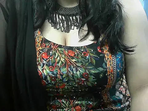 Snapshot of rehana_housewife chatting on 05/12/26, 04:09 rehana housewife online show from 05/12/26, 04:09