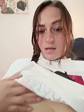 Snapshot of JadeHiilton chatting on 02/27/26, 06:19 JadeHiilton online show from 02/27/26, 06:19