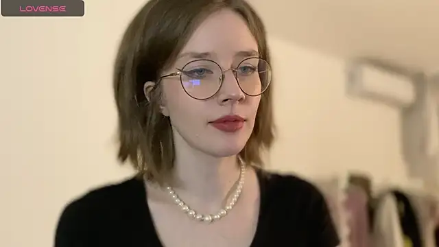 Snapshot of ms_christiana chatting on 01/10/26, 08:10 ms christiana online show from 01/10/26, 08:10