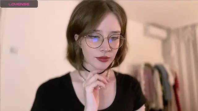 Snapshot of ms_christiana chatting on 01/11/26, 05:40 ms christiana online show from 01/11/26, 05:40