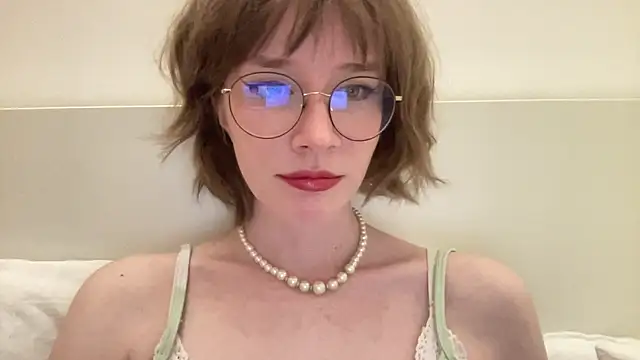 Snapshot of ms_christiana chatting on 05/19/26, 08:59 ms christiana online show from 05/19/26, 08:59