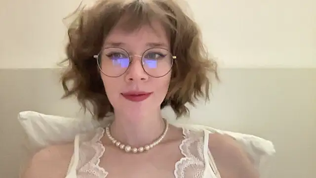 Snapshot of ms_christiana chatting on 06/14/26, 06:54 ms christiana online show from 06/14/26, 06:54