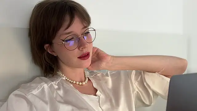 Snapshot of ms_christiana chatting on 07/24/26, 03:32 ms christiana online show from 07/24/26, 03:32