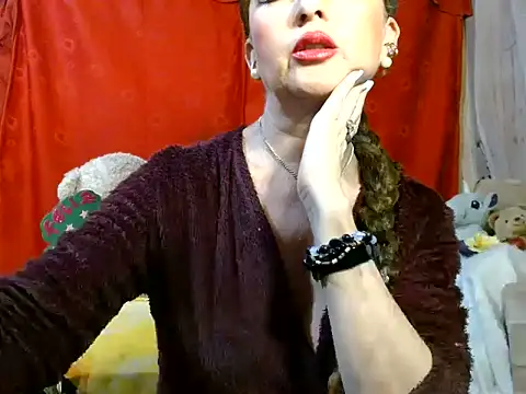 hottieperla online show from 06/26/26, 06:01