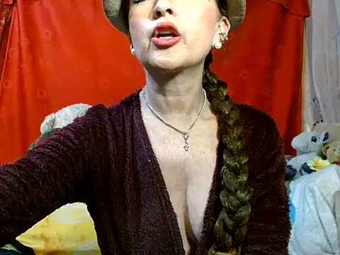 hottieperla online show from 06/27/26, 07:08