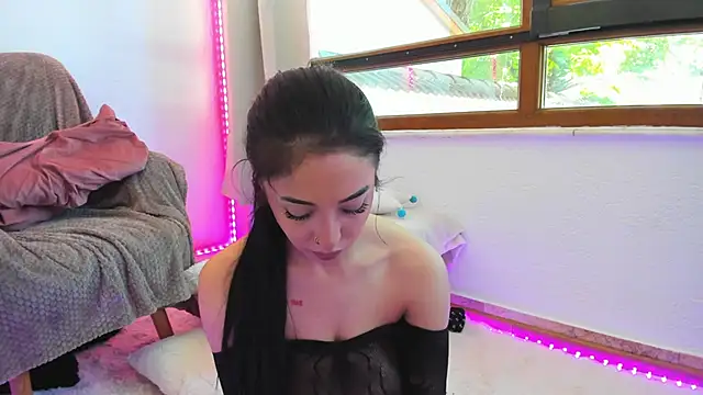 Awesome Jolie online show from 05/16/26, 08:22