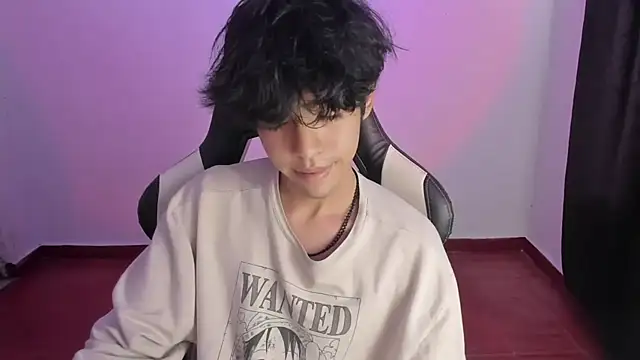 Alan26  online show from 01/21/25, 03:37