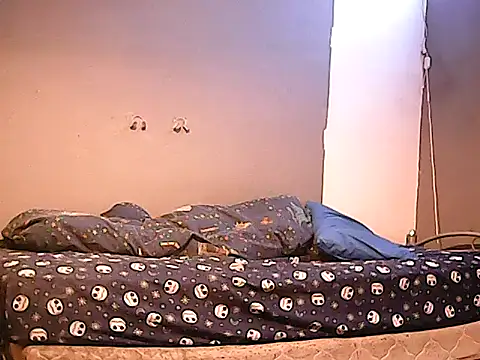 twinkerbell344 online show from 12/21/25, 09:33