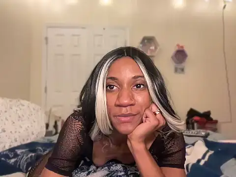 Snapshot of cutiesigh chatting on 09/29/25, 08:02 cutiesigh online show from 09/29/25, 08:02