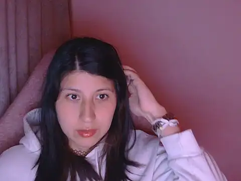 Snapshot of has_Zky chatting on 05/20/26, 06:30 has Zky online show from 05/20/26, 06:30