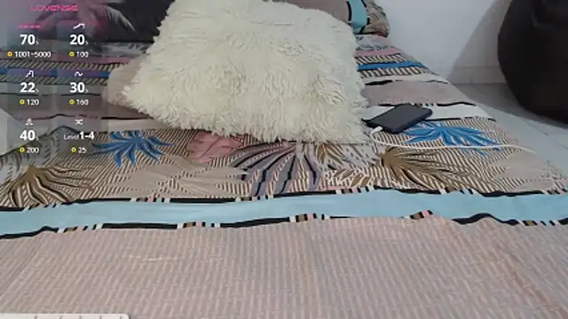 Snapshot of Aaronblack1_ chatting on 10/26/25, 07:03 Aaronblack1 online show from 10/26/25, 07:03