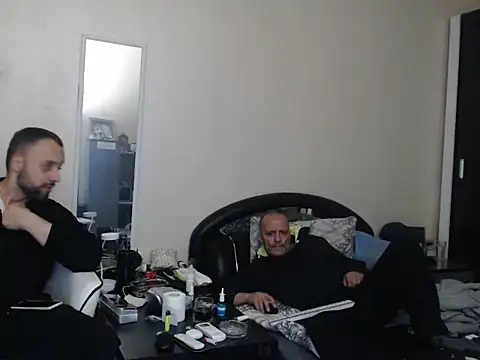 Terizizz online show from 04/12/26, 03:00