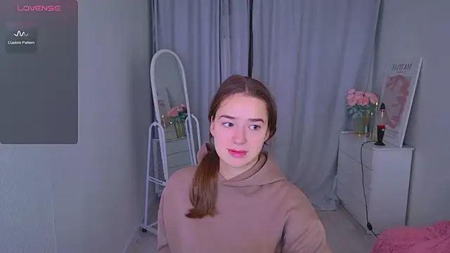 Snapshot of LovelyJessie chatting on 01/13/26, 01:38 LovelyJessie online show from 01/13/26, 01:38