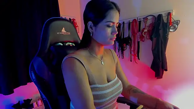 scarlet-kennedy98 online show from 09/19/25, 12:34