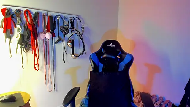 scarlet-kennedy98 online show from 04/29/26, 10:27