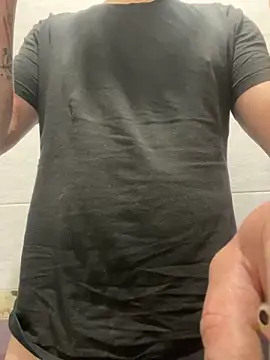 Snapshot of vanho29 chatting on 03/30/26, 06:58 vanho29 online show from 03/30/26, 06:58