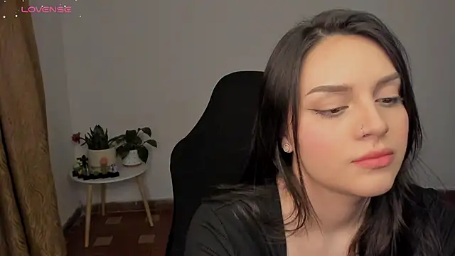 Snapshot of anaveleeez chatting on 02/02/25, 09:51 anaveleeez online show from 02/02/25, 09:51