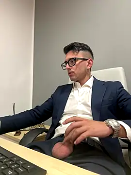 masterboss  online show from 10/30/25, 01:12