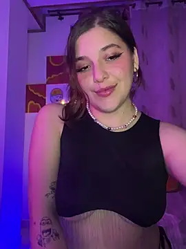 Snapshot of Lady_Kaisa chatting on 02/21/25, 07:56 Lady Kaisa online show from 02/21/25, 07:56